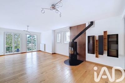 Maison à vendre à STE ANNE D AURAY  - 5 pièces - 180 m² 