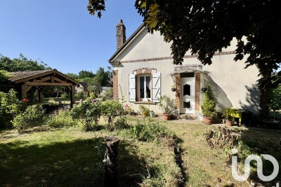 Maison à vendre à CHATEAU RENAULT  - 5 pièces - 157 m² 