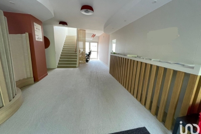 Bien à louer à TOURS   - 200 m² 