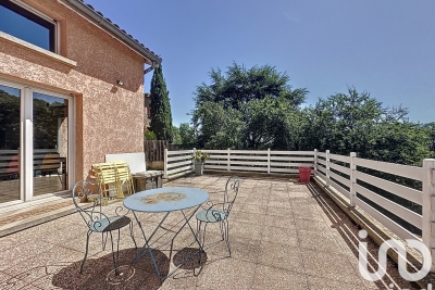 Maison à vendre à STE-CONSORCE  - 8 pièces - 234 m² 