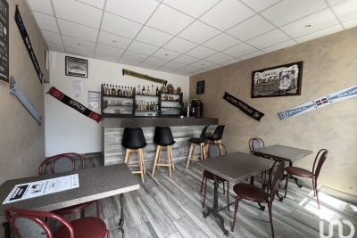 Commerce à vendre à ST AVIT   - 220 m² 