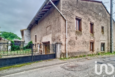 Maison à vendre à MOYEN  - 6 pièces - 186 m² 