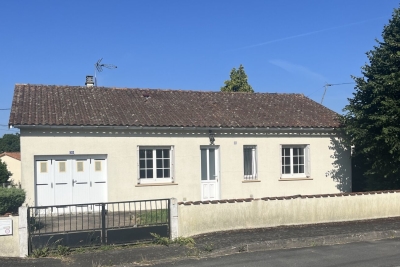 Maison à vendre à PARTHENAY  - 4 pièces - 74 m² 