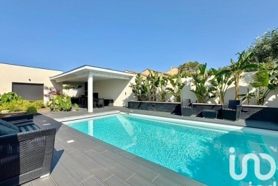 Maison à vendre à NARBONNE  - 10 pièces - 280 m² 