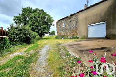 Maison à vendre à CHAUCHE  - 6 pièces - 126 m² 