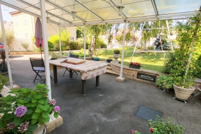 Maison à vendre à DÉCINES-CHARPIEU  - 4 pièces - 120 m² 