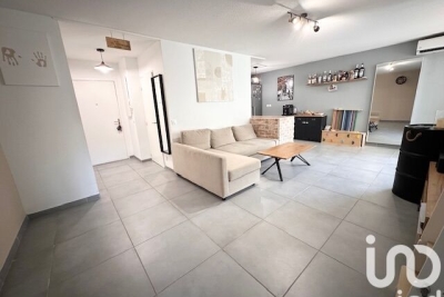 Appartement à vendre à ROQUEFORT-LA-BEDOULE  - 2 pièces - 58 m² 