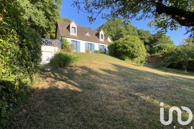 Maison à vendre à CHAMBOURG SUR INDRE  - 9 pièces - 193 m² 