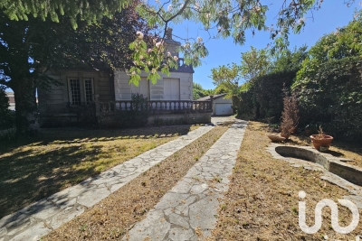 Maison à vendre à STE-FOY-LA-GRANDE Sainte-Foy-la-Grande - 16 pièces - 345 m² 