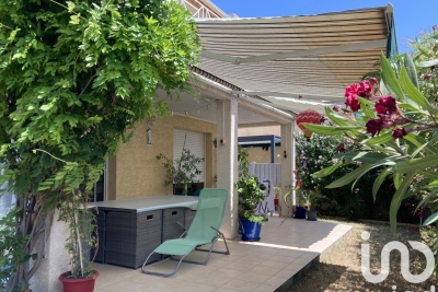 Maison à vendre maison village garage piscine 