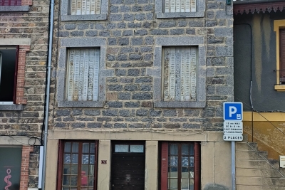 Maison à vendre à ST-LAURENT-DE-CHAMOUSSET  - 10 pièces - 230 m² 