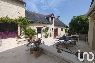 Maison à vendre à CHINON  - 10 pièces - 250 m² 