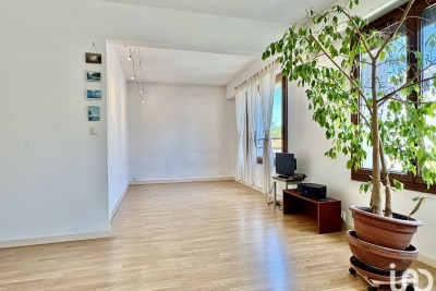 Appartement à vendre usage mixte