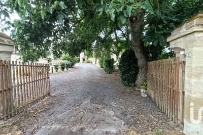 Maison à vendre à DOUE-EN-ANJOU Baumette (Zone Naturelle) - 7 pièces - 295 m² 