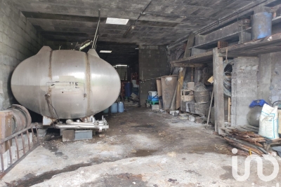 Parking/Garage à vendre à ORÉE D'ANJOU Baumette (Zone Naturelle)  - 237 m² 