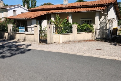 Maison à vendre à LAPOUYADE Sainte-Foy-la-Grande - 4 pièces - 115 m² 