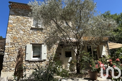 Maison à vendre à MONTJOUX  - 5 pièces - 176 m² 