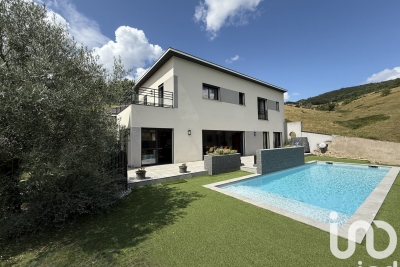 Maison à vendre à TARARE  - 7 pièces - 190 m² 