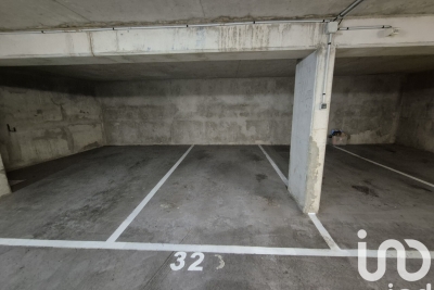Parking/Garage à vendre à PARIS 11EME Folie Mericourt  - 13 m² 
