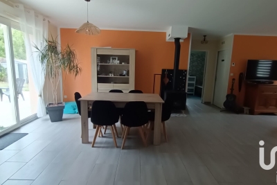 Maison à vendre à GENNES Baumette (Zone Naturelle) - 5 pièces - 93 m² 