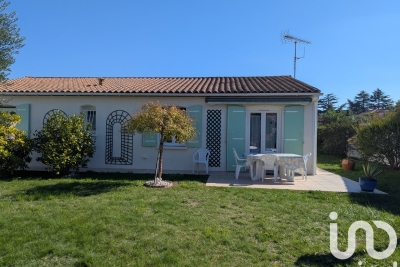 Maison à vendre à ST PALAIS SUR MER  - 3 pièces - 90 m² 
