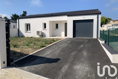 Maison à vendre à VAUX SUR MER  - 4 pièces - 108 m² 