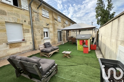 Maison à vendre à STE-EULALIE Sainte-Foy-la-Grande - 4 pièces - 114 m² 
