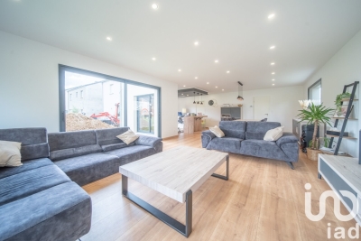 Maison à vendre à TRIEUX  - 6 pièces - 168 m² 