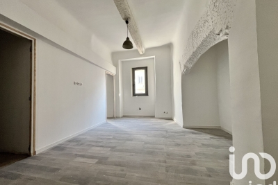 Bien à vendre à APT   - 150 m² 