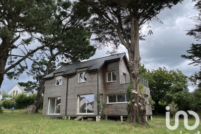 Maison à vendre petite maison au bord de l eau 