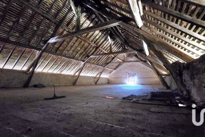 Maison à vendre à ST NICOLAS DES MOTETS  - 1 pièces - 223 m² 