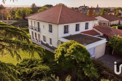 Maison à vendre à ENNEZAT  - 5 pièces - 256 m² 