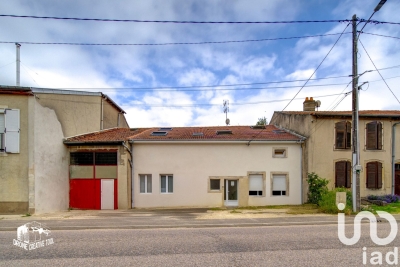 Bien à vendre à BERNECOURT   - 160 m² 