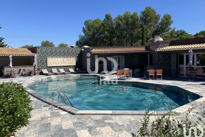 Commerce à vendre à SALON-DE-PROVENCE   - 1080 m² 