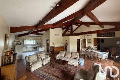 Maison à vendre à ROCHEFORT-DU-GARD  - 4 pièces - 160 m² 