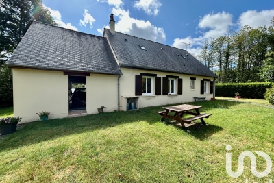 Maison à vendre à LA BREILLE LES PINS Baumette (Zone Naturelle) - 5 pièces - 125 m² 