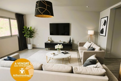 Appartement à vendre entre plage et