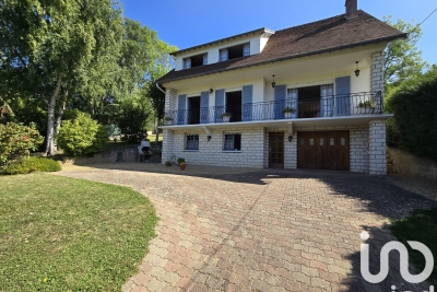 Maison à vendre à MAINTENON  - 8 pièces - 181 m² 