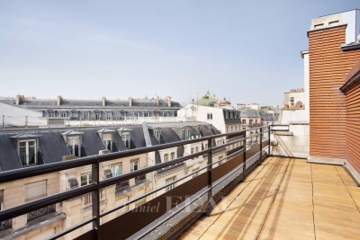 Appartement à louer à PARIS 2EME Folie Mericourt - 3 pièces - 73 m² 
