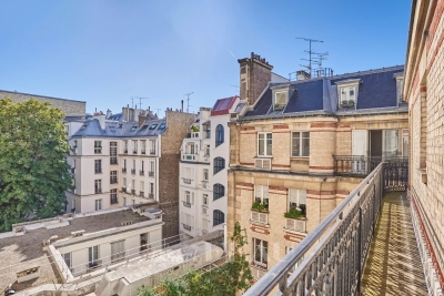 Appartement à vendre à PARIS 16EME Folie Mericourt - 3 pièces - 125 m² 