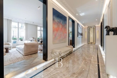 Appartement à vendre à PARIS 16EME Folie Mericourt - 5 pièces - 232 m² 