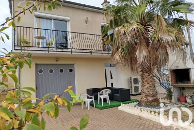 Maison à vendre à FONTEVRAUD L ABBAYE Baumette (Zone Naturelle) - 6 pièces - 153 m² 