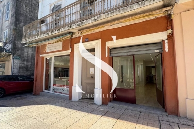 Commerce &agrave; vendre &agrave; VALLAURIS Centre - 2 pi&egrave;ces - 47 m&sup2; 