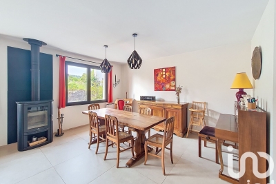 Maison à vendre à ST AMANT TALLENDE  - 7 pièces - 172 m² 