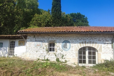 Maison à vendre à MIGRON  - 1 pièces - 120 m² 