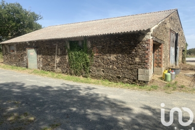 Maison à vendre à LE CHAMP ST PERE  - 1 pièces - 220 m² 