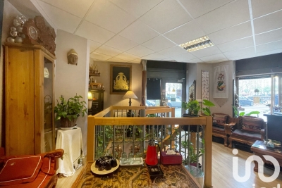 Bien à vendre à PARIS 16EME Folie Mericourt  - 80 m² 