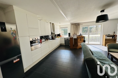 Appartement à vendre à ELANCOURT Le Village - 5 pièces - 95 m² 