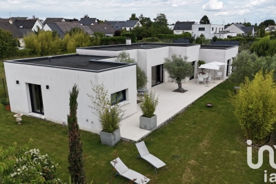 Maison à vendre à ST CYR SUR LOIRE  - 7 pièces - 160 m² 