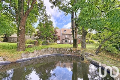 Maison à vendre à LACHAMP RAPHAEL  - 7 pièces - 275 m² 